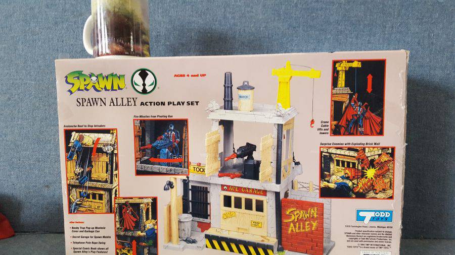 Spawn on sale alley playset