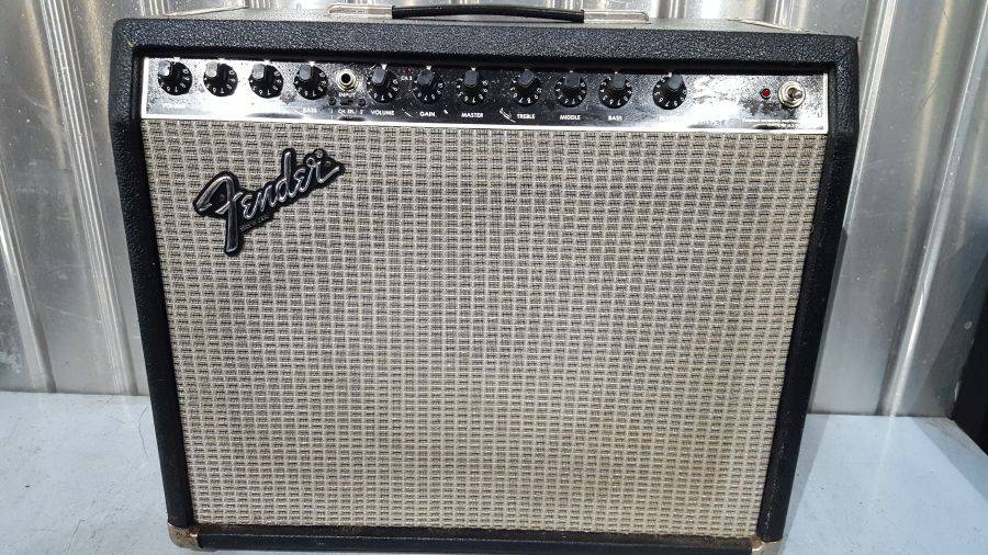 Fender deals stage lead