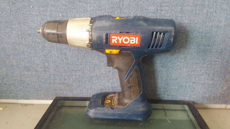 Ryobi cheap p205 drill