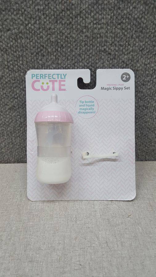 perfectly cute magic sippy set