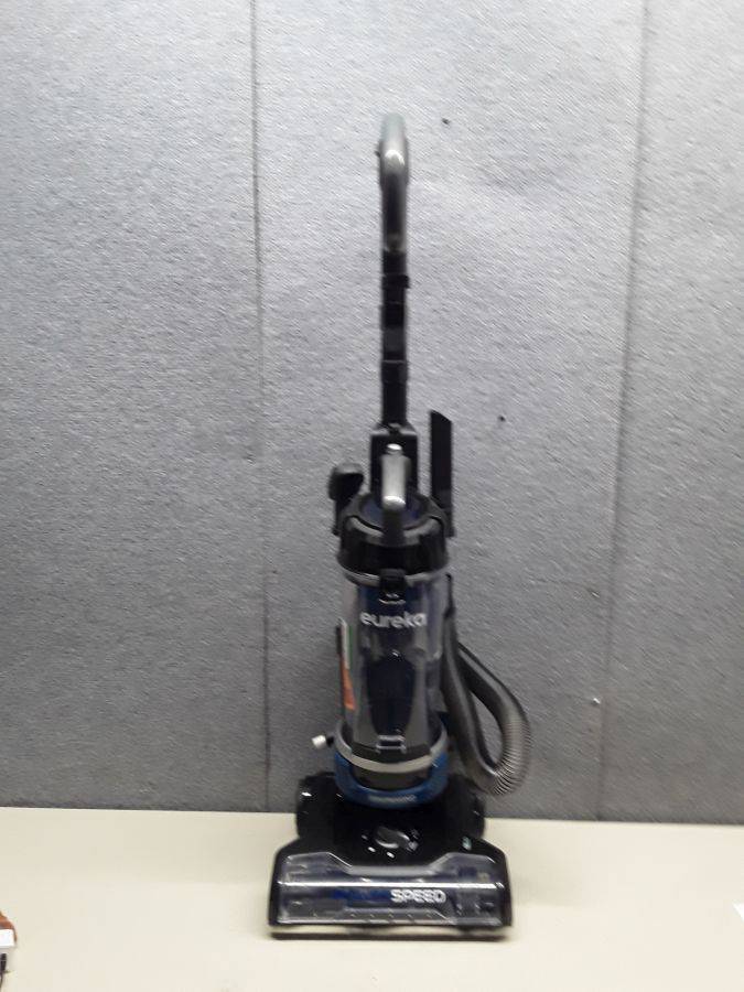 Eureka PowerSpeed Upright Bagless Vacuum Cleaner with Cord Rewind, LED  Headlights and Pet Turbo Tool Auction