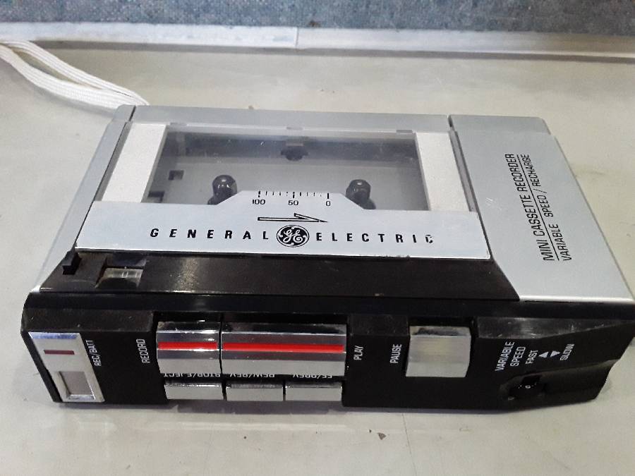 通販超激安 ヤフオク! GE Compact Cassette Recorder 35301B by GE 100新品新作
