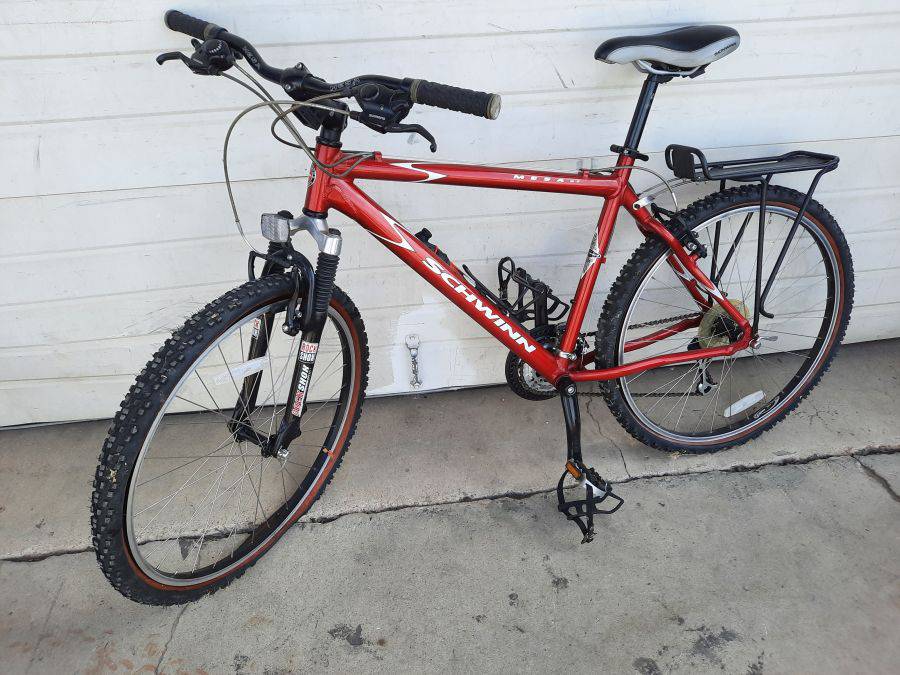 SCHWINN Red bike warehouse 3 Auction Auction Synergy