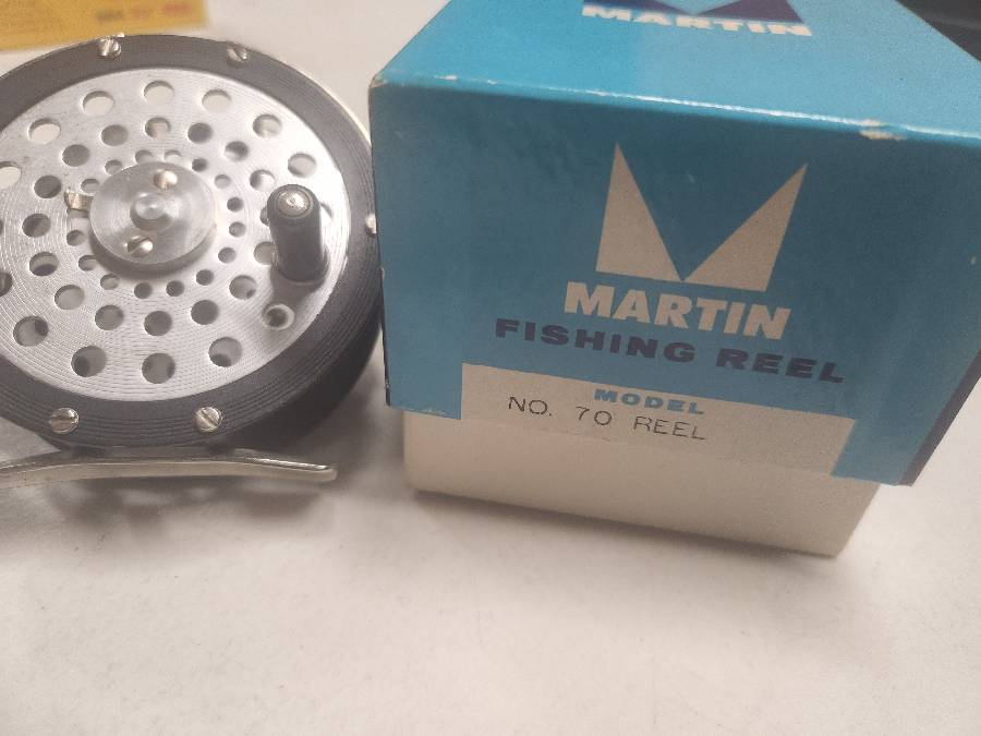 Vintage Martin fly fishing reel. model 70  blue chip new in box