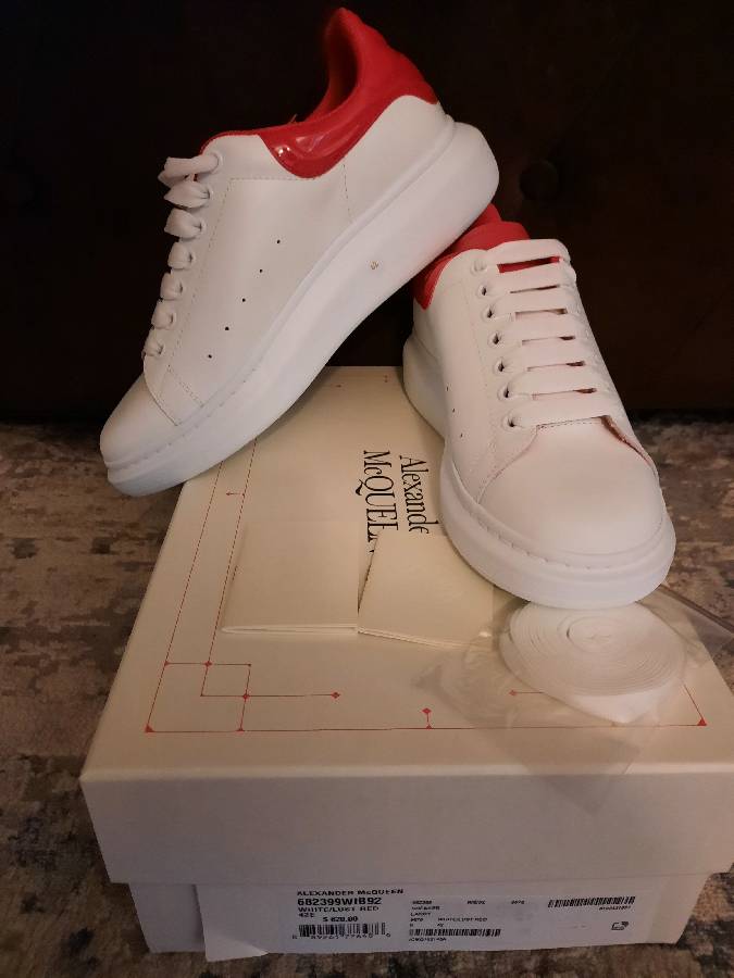 New Original Alexander Mcqueen Men 45mm Leather Platform Sneaker Larry Size  42/9 Retail $620 Auction