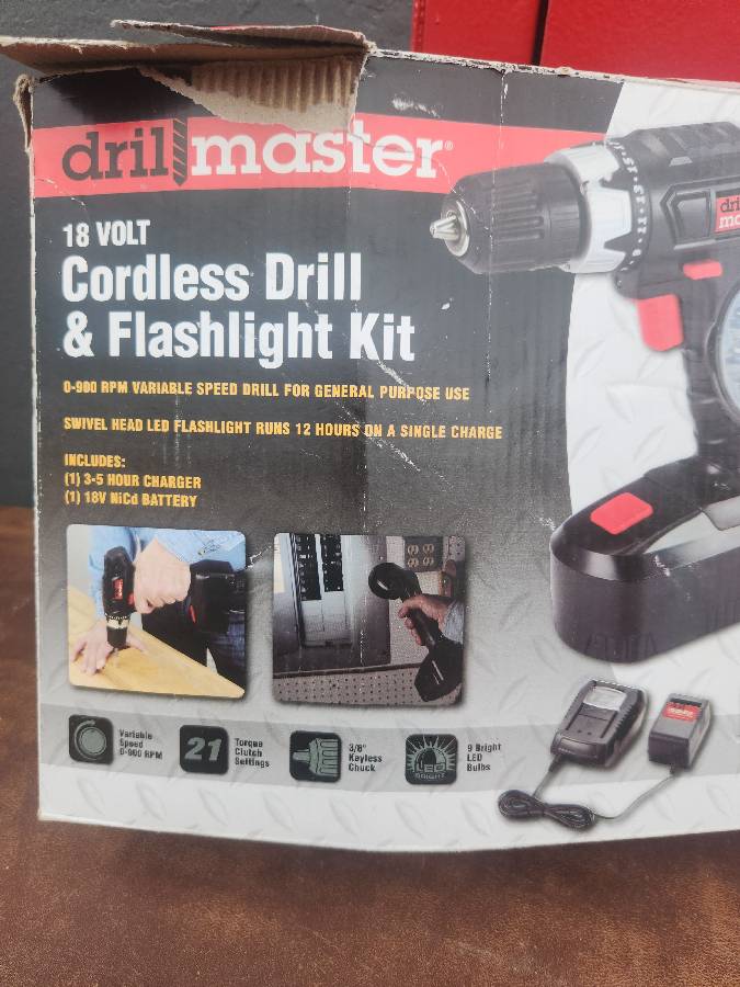 Drill master online flashlight