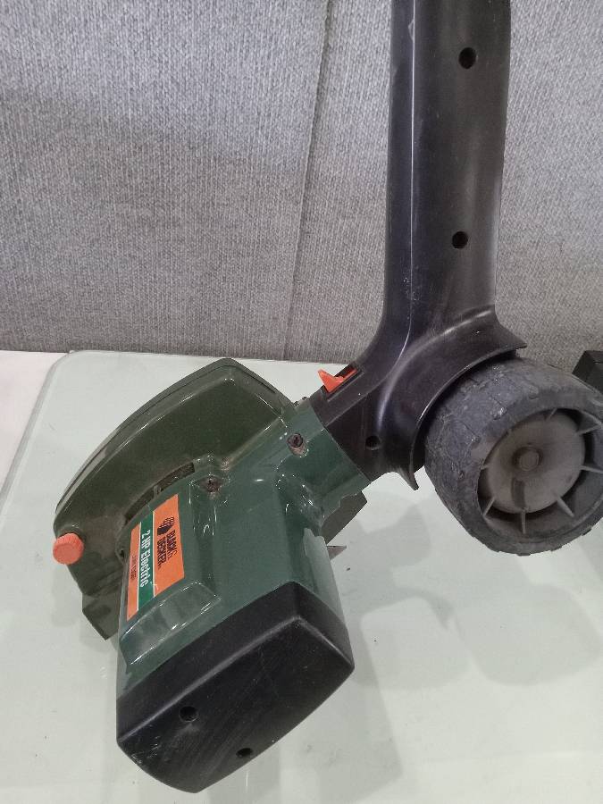 Black And Decker 2HP Electric Lawn Edger Auction Auction Synergy