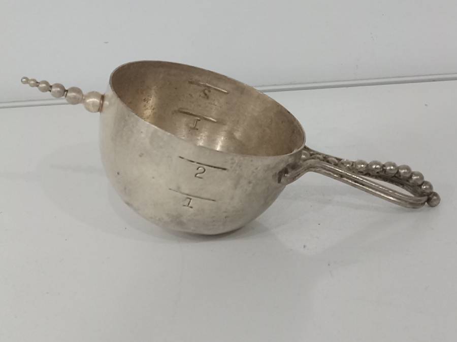 Napier 2oz liquor measuring cup silverplate, mini hand mixture