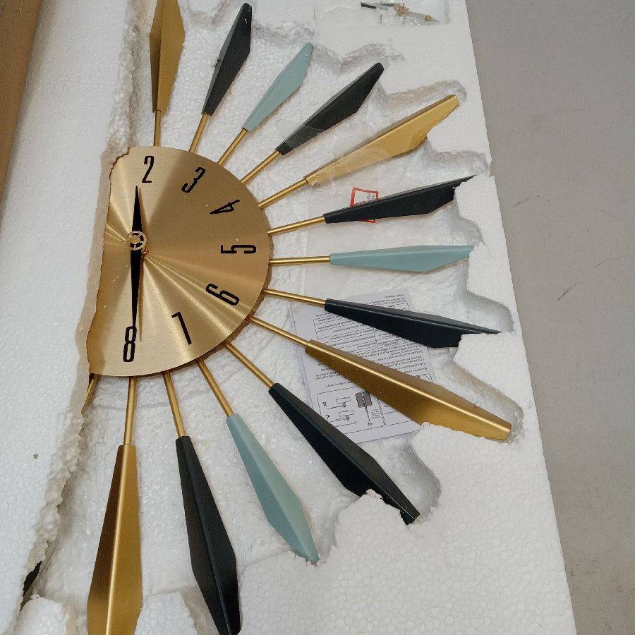 YISITEONE Large Wall Clock Metal Decorative Mid Century Silent Non