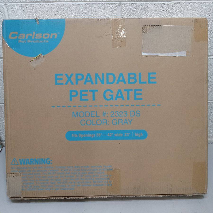 Carlson Pet Products Easy Fit Plastic Adjustable Pet Gate Fits