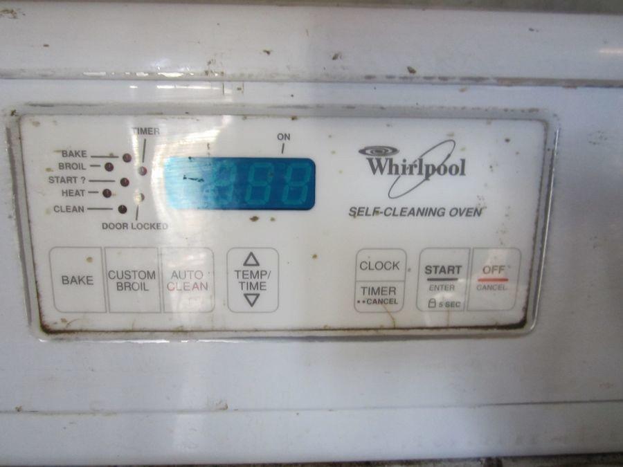 Whirlpool Super Capacity 465 Gas Stove With Oven Needs Cleaning 49x25x30 Auction Auction Tucson
