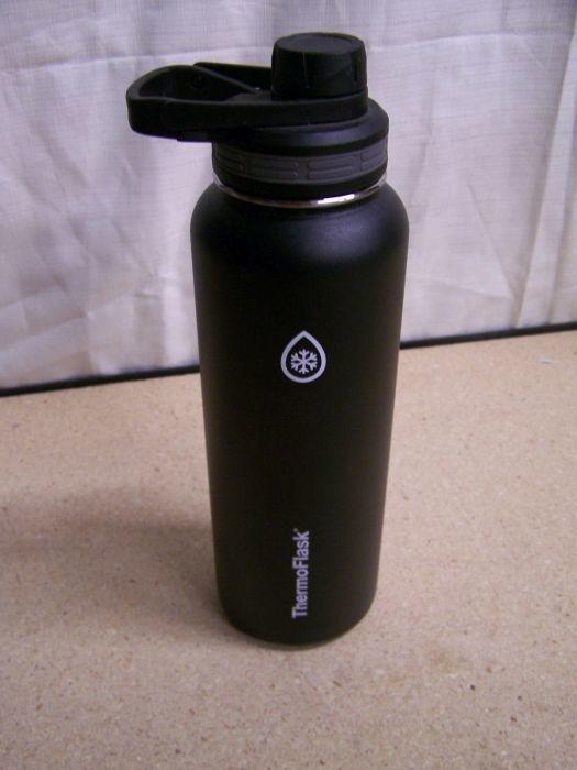 black thermo flask